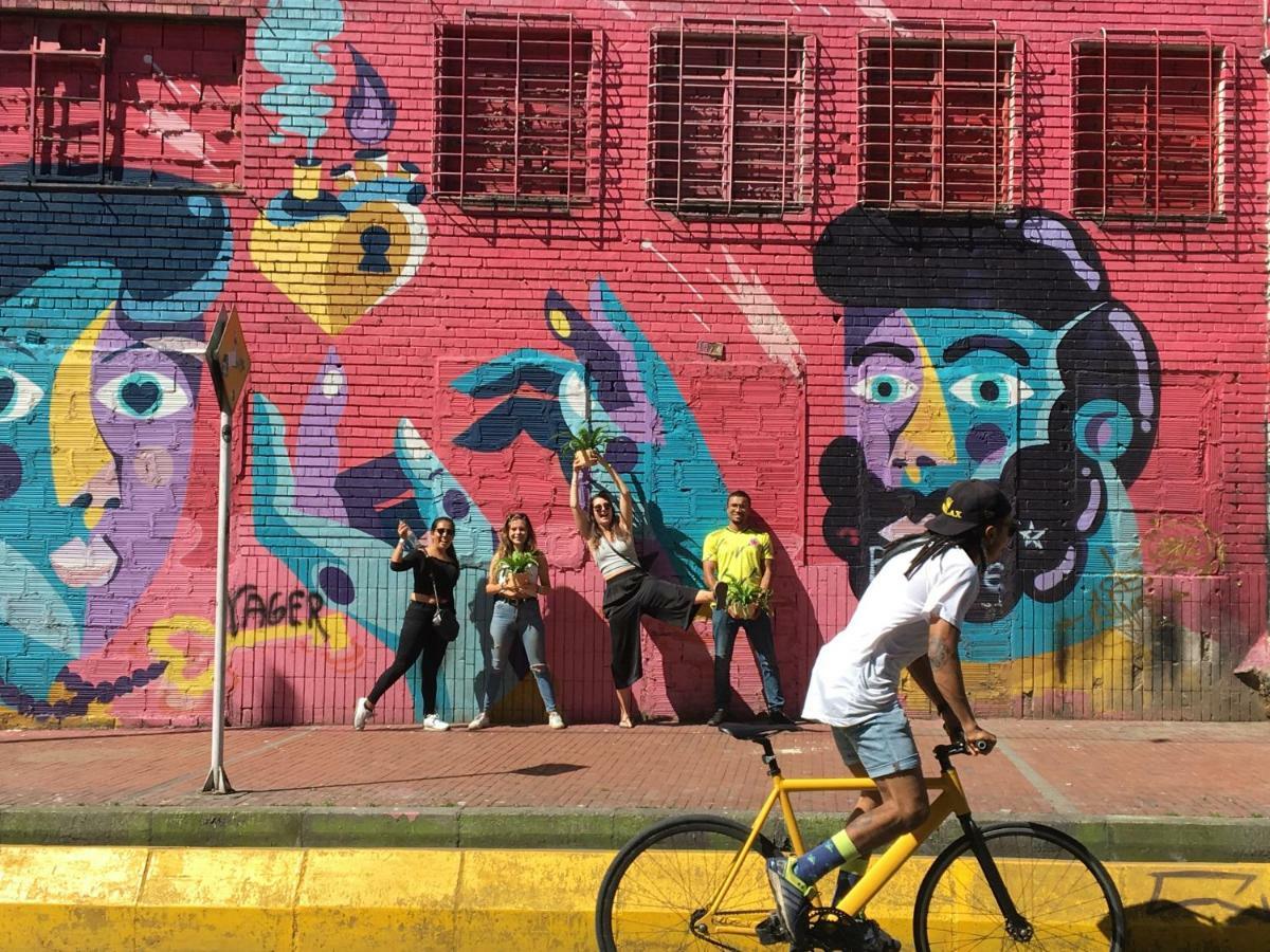 Alegrias Hostel Bogotá Eksteriør billede